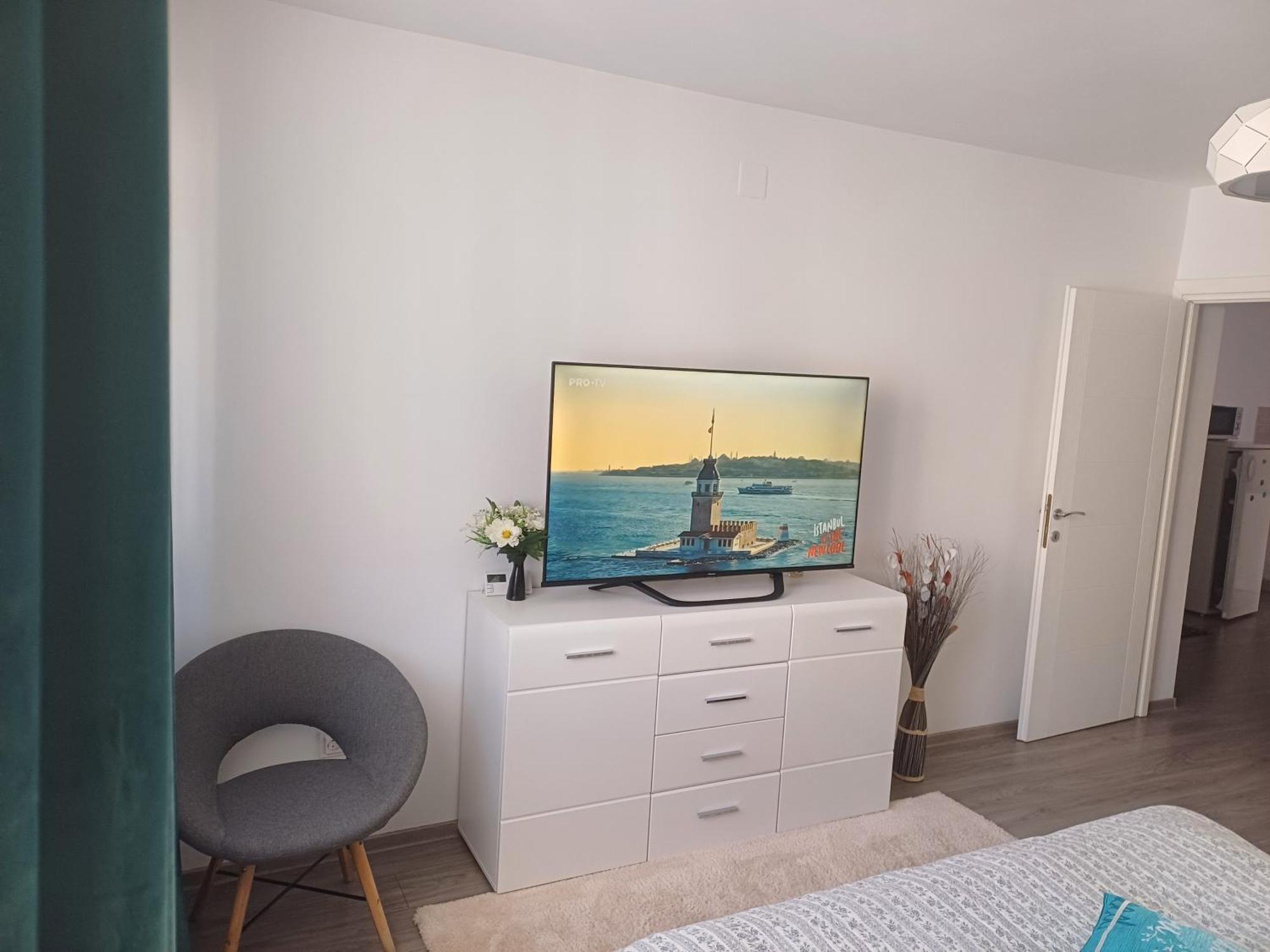 Luxury-Apartment Ultracentral 큼홀룸그몰도베네스크 외부 사진