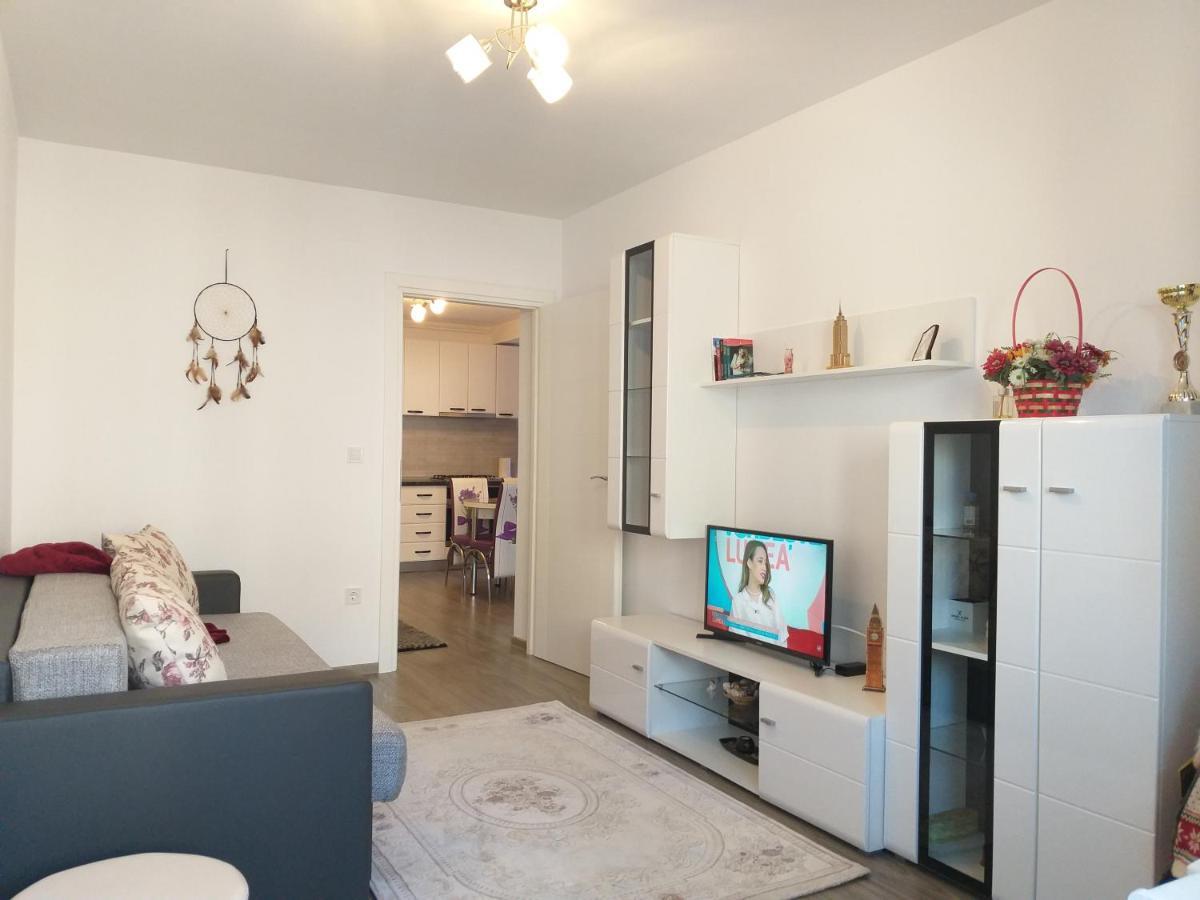 Luxury-Apartment Ultracentral 큼홀룸그몰도베네스크 외부 사진